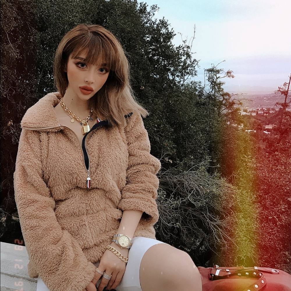 🚫SOLD🚫 Tommy Hilfiger Caramel Furry Top